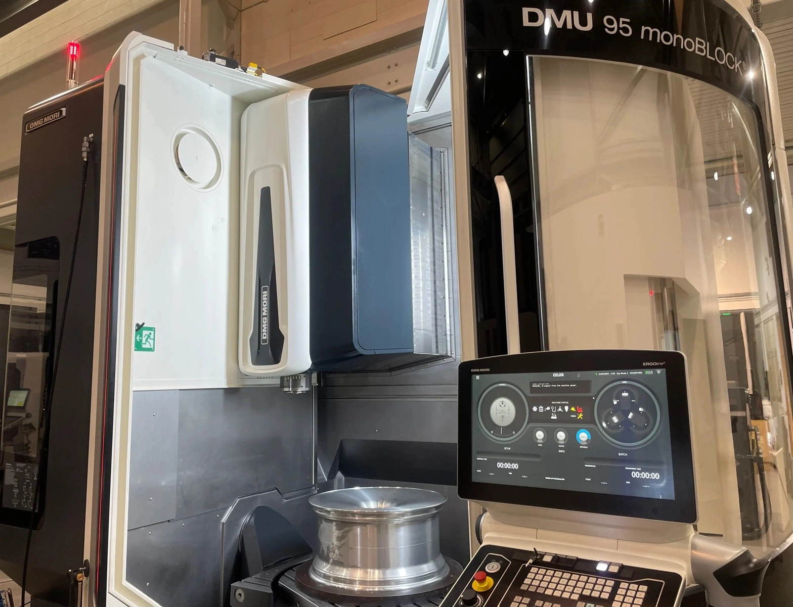 Services d'usinage et de fabrication CNC de précision 5 axes